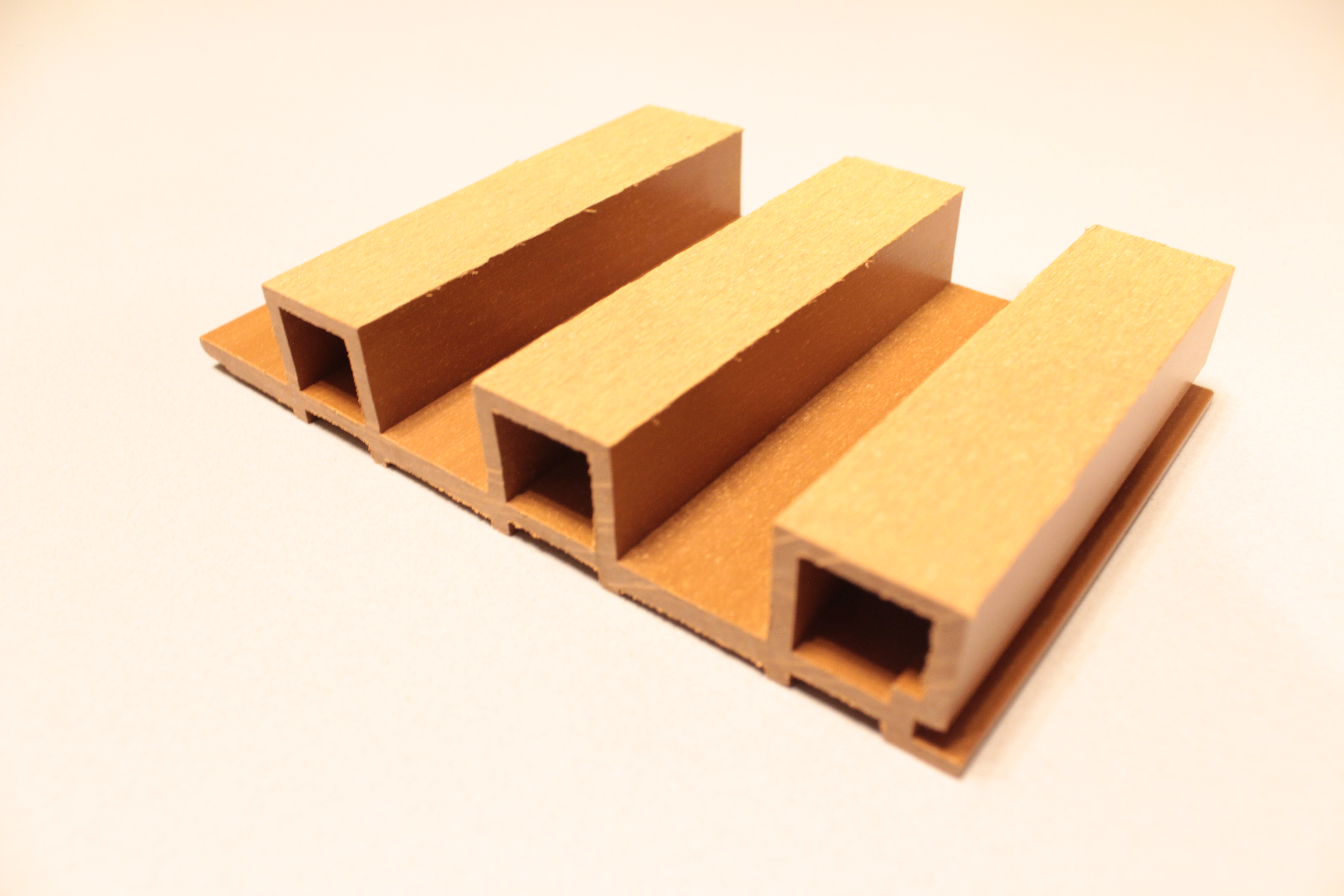 Вагонка пустотелая