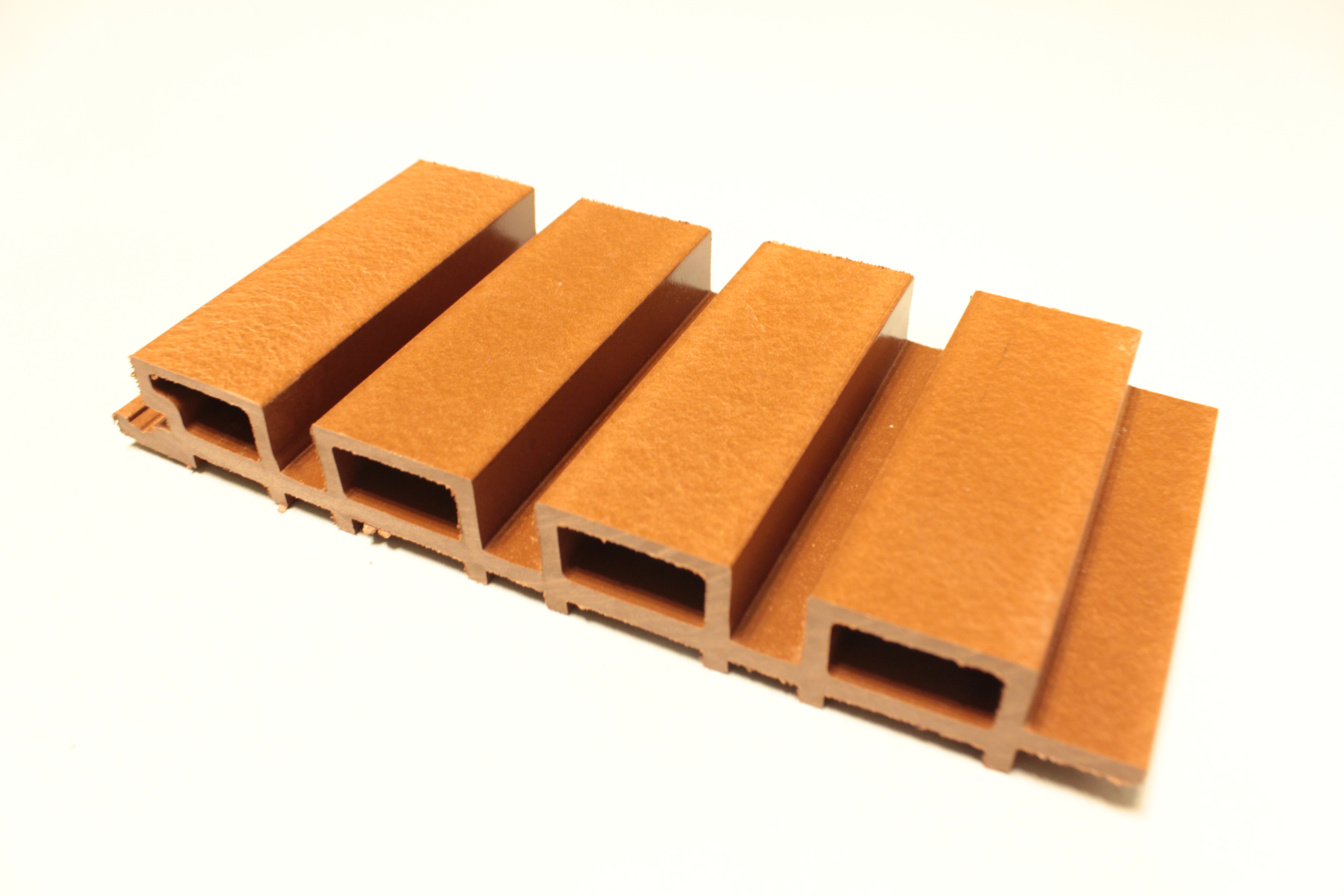 Вагонка пустотелая